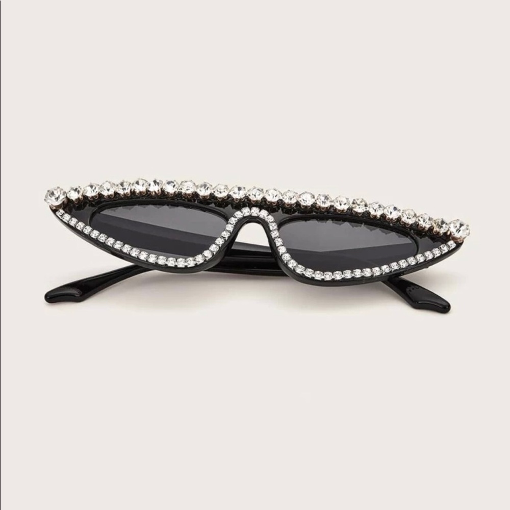 Fashionable sunglasses